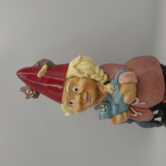 Crazy Cat Lady 9” Indoor Outdoor Gnome Big Mouth resin decor kitten kitty lover - Picture 7 of 12